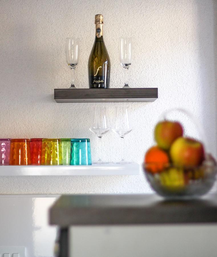 Apartments Kut Вис Екстериор снимка